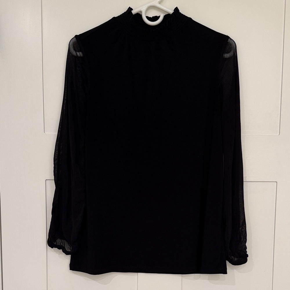 FREE w/ 🌻3/$25 bundle - Anne Klein blouse